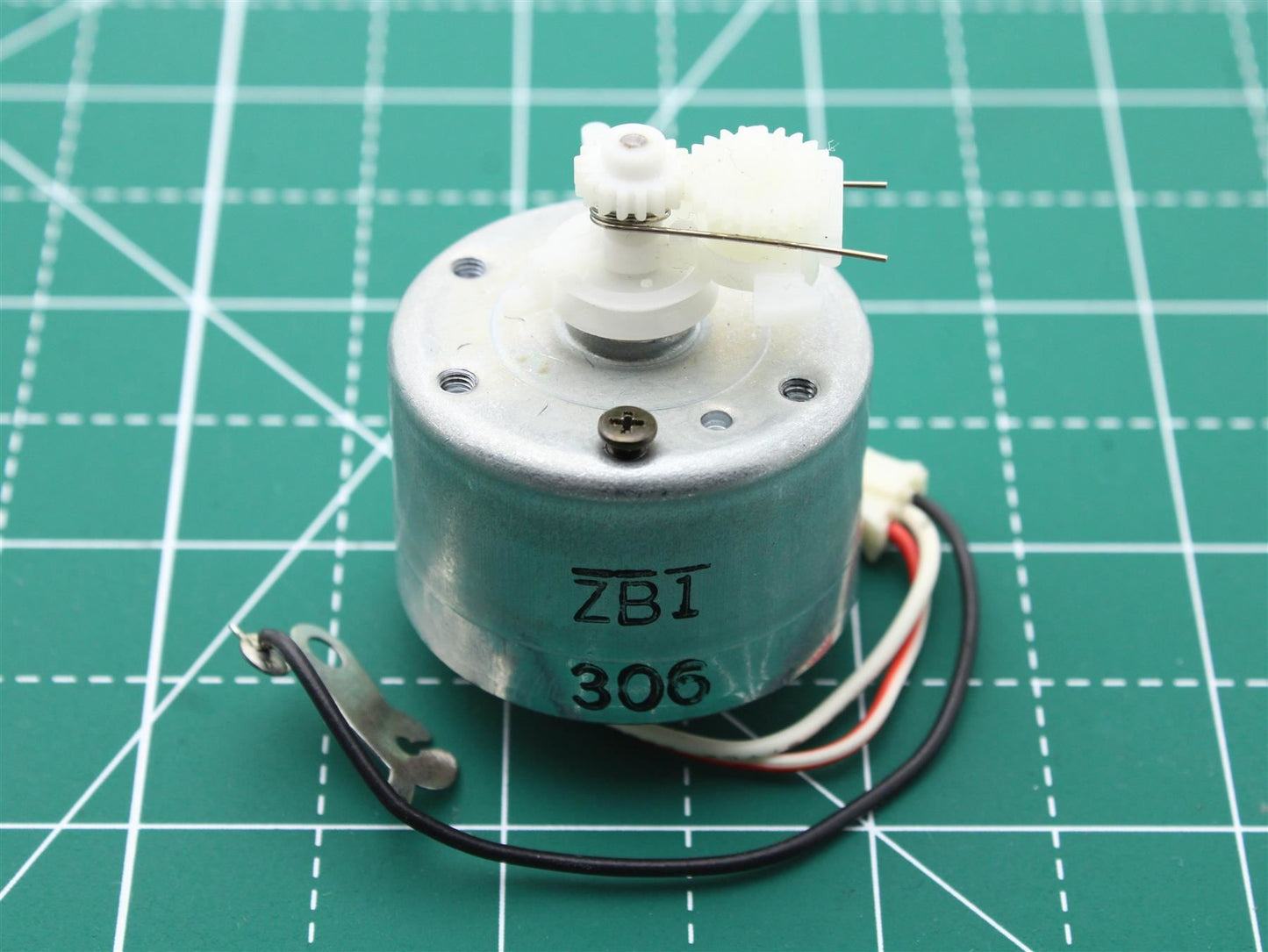Tandwielen FR/RW voor dubbel cassettedeck Sony FHE-636 CD